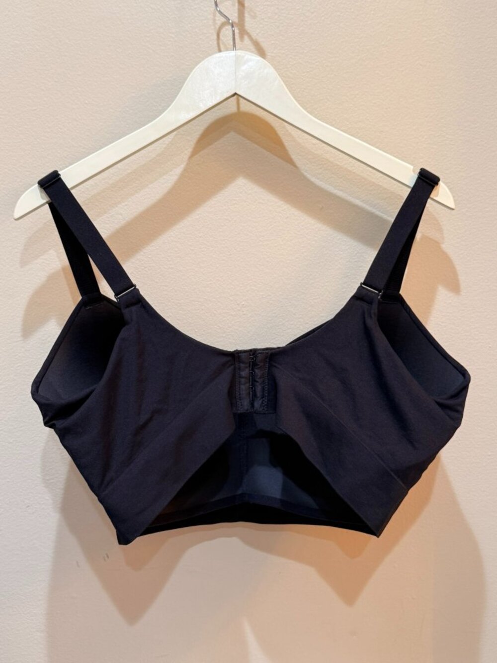 Truekind Black Wireless Shaping Bra Size 3XL NWOT - Picture 2 of 5